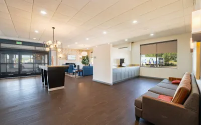 Photo 3 - Comfort Inn Las Vegas New Mexico