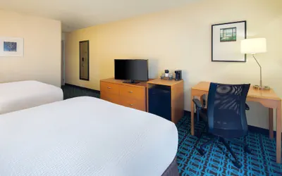 Photo 5 - Fairfield Inn and Suites by Marriott Indianapolis Airport