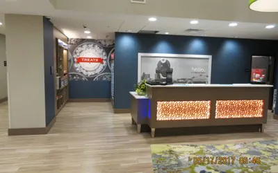 Photo 3 - Hampton Inn & Suites Syracuse North Airport Area