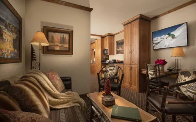 Photo 2 - Parkway Inn of Jackson Hole