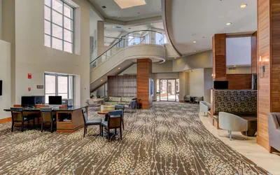 Photo 3 - Hilton Phoenix Airport