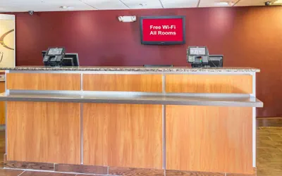 Photo 5 - Red Roof Inn Jacksonville - Orange Park