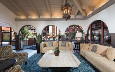 Photo 2 - La Jolla Shores Hotel
