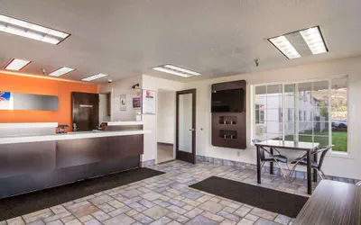 Photo 5 - Motel 6 The Dalles, OR