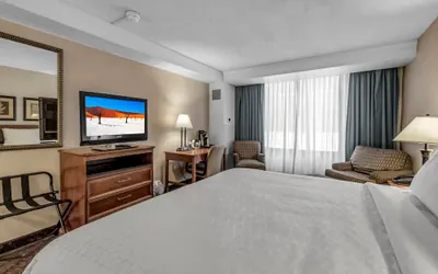 Photo 5 - Buffalo Airport Hotel