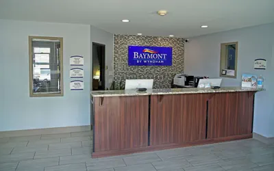 Photo 5 - Baymont | Monte Vista