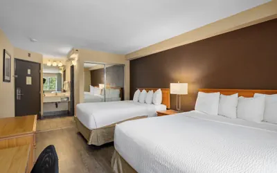 Photo 5 - Ramada by Wyndham Portland