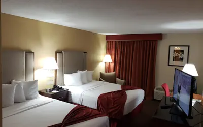 A Victory Hotel & Suites
