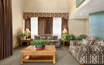 Photo 3 - Baymont by Wyndham Cortez