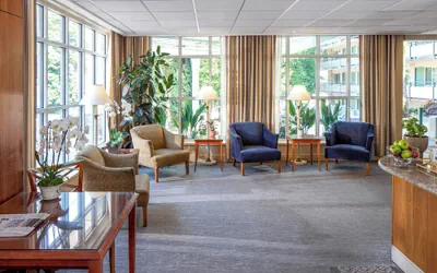 Photo 3 - Park Lane Suites and Inn