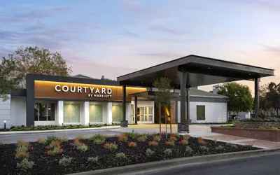 Photo 2 - Courtyard by Marriott San Mateo Foster City