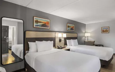Photo 5 - La Quinta Inn by Wyndham Stockton