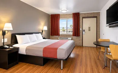 Photo 5 - Motel 6 Safford, AZ