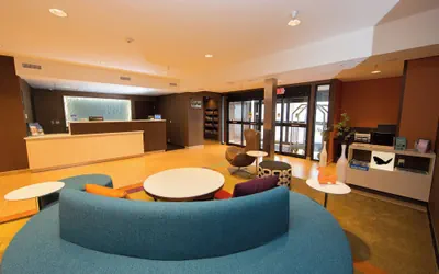 Photo 4 - Fairfield Inn & Suites by Marriott Burlington