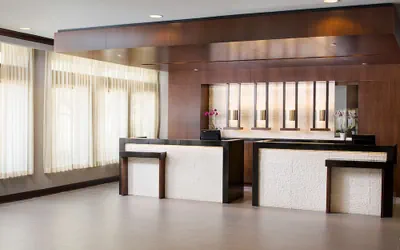 Photo 4 - DoubleTree Hotel Baltimore - BWI Airport