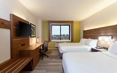 Photo 5 - Holiday Inn Express Los Angeles Airport by IHG