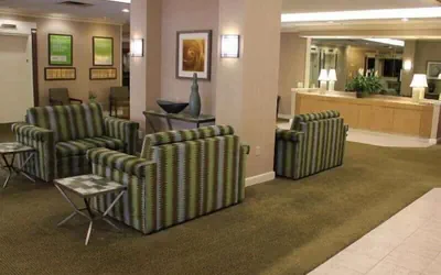 Photo 3 - La Quinta Inn & Suites by Wyndham Coral Springs Univ Dr