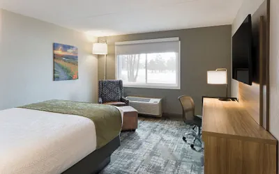 Photo 5 - Ramkota Hotel