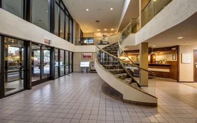 Photo 4 - Comfort Inn Hall of Fame