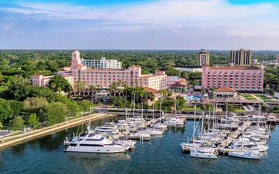 Photo 2 - The Vinoy Resort & Golf Club, Autograph Collection