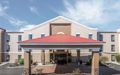 Photo 2 - Quality Suites Morristown West