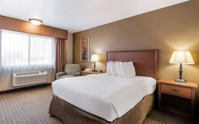 Photo 2 - Best Western Empire Towers