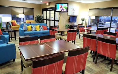 Photo 3 - Comfort Inn, Erie - Near Presque Isle