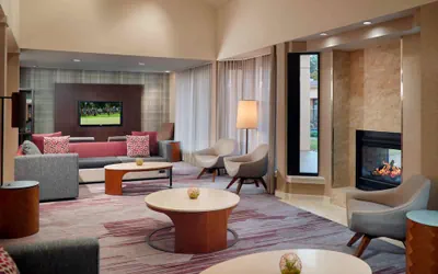 Photo 4 - Sonesta Select Atlanta Airport North