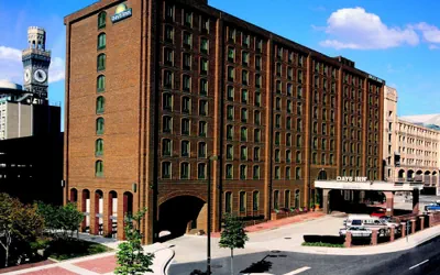 Photo 2 - Days Inn by Wyndham Baltimore Inner Harbor