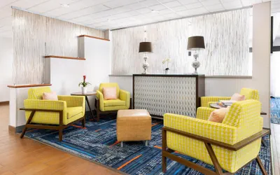 Photo 3 - Hampton Inn Naples Central