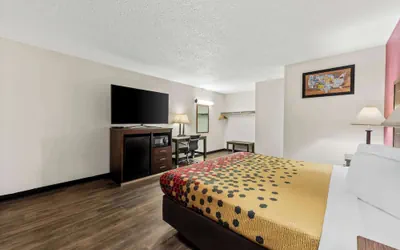 Photo 2 - Econo Lodge Fallon Naval Air Station Area