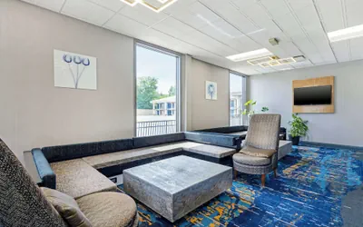 Photo 4 - Best Western Franklin Inn