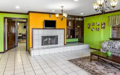 Photo 5 - Rodeway Inn & Suites Smyrna - Nashville Area