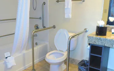 Photo 4 - Quality Inn Jonesville I-77