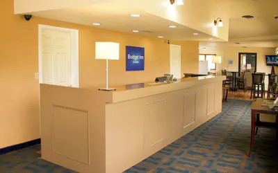 Photo 2 - Budget Inn and Suites