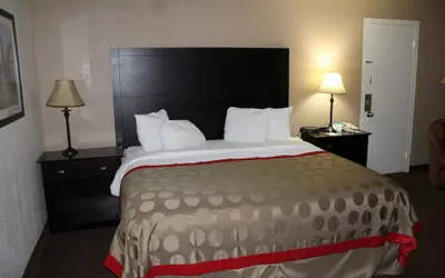 Photo 4 - Quality Inn & Suites