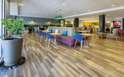 Photo 4 - Home2 Suites by Hilton Dover, DE