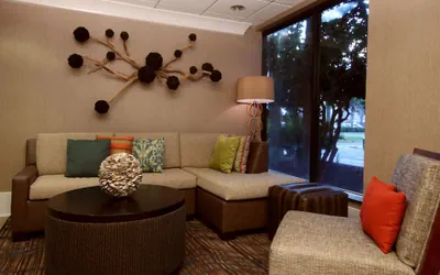 Photo 3 - Hampton Inn Jacksonville Beach/Oceanfront
