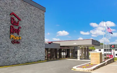 Photo 2 - Red Roof Inn PLUS+ & Suites Erie
