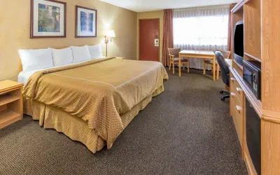 Photo 4 - Days Inn by Wyndham Black Bear