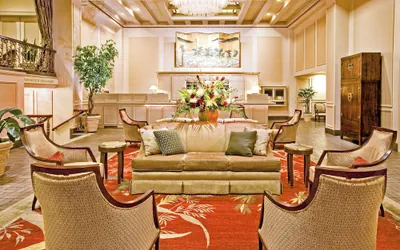 Photo 3 - Mayflower Park Hotel