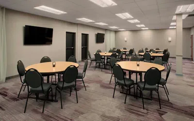 Photo 4 - Courtyard by Marriott Mt. Laurel