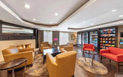 Photo 4 - Best Western Plus West Covina Inn