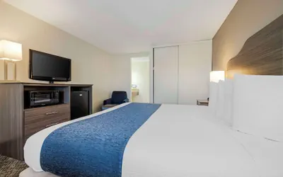 Photo 5 - Best Western Santee Lodge