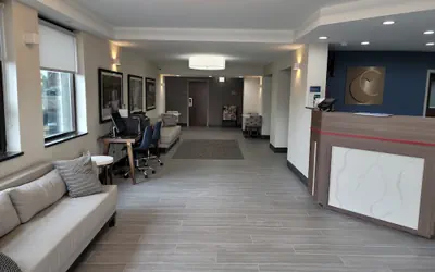 Photo 3 - Comfort Inn & Suites Wyomissing/Reading