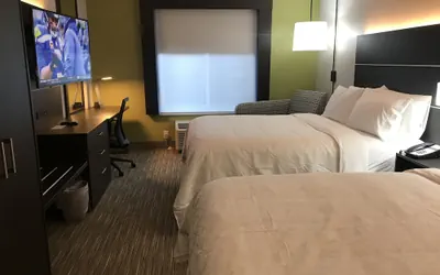 Photo 4 - Holiday Inn Express Allentown North by IHG
