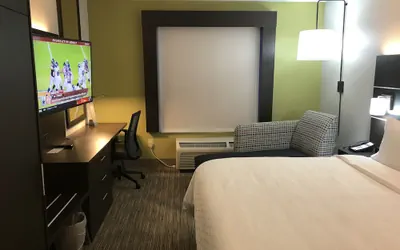 Photo 3 - Holiday Inn Express Allentown North by IHG