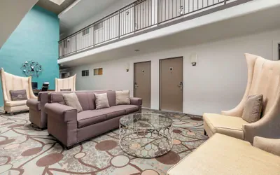 Photo 5 - Best Western San Marcos Inn