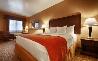 Photo 5 - Best Western San Dimas Hotel & Suites