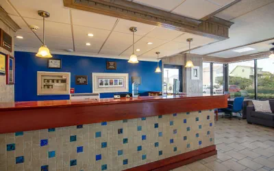 Photo 4 - Travelodge by Wyndham Outer Banks/Kill Devil Hills
